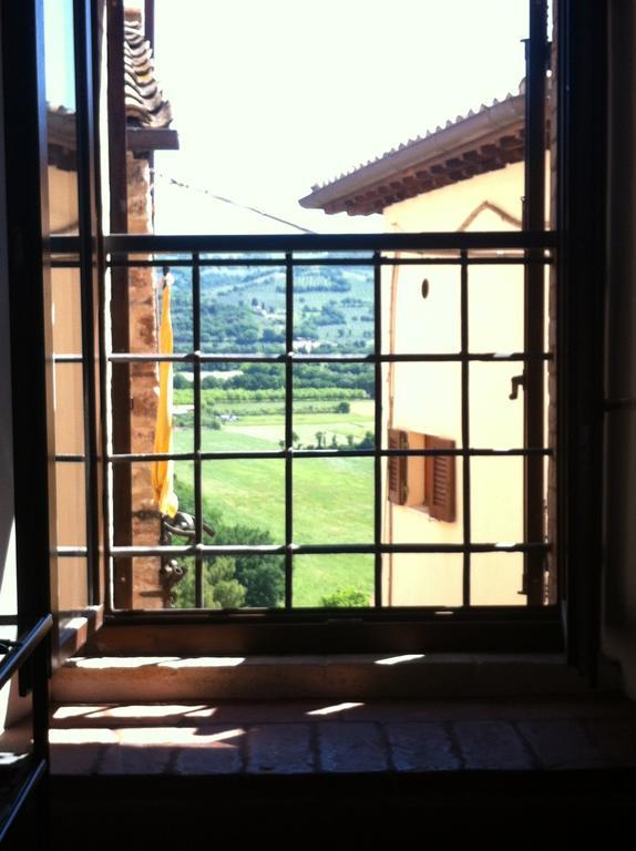 Ferienwohnung Residenza Le Volte Degli Angeli Spello Zimmer foto