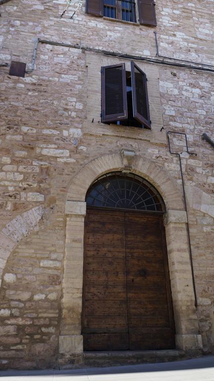 Ferienwohnung Residenza Le Volte Degli Angeli Spello Exterior foto